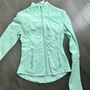 Key lime green front zip lululemon lightweight jacket.